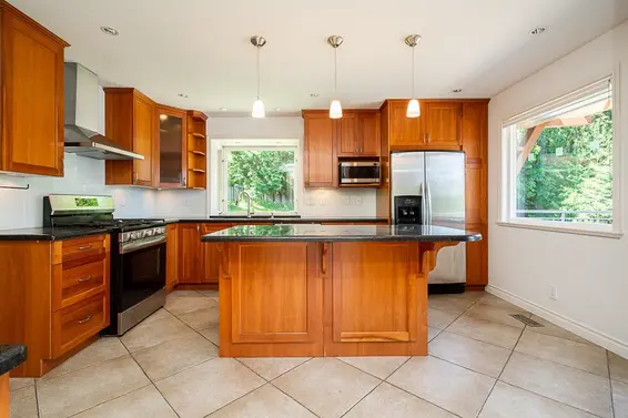 1358 East 14th Street, North Vancouver For Sale - image 7