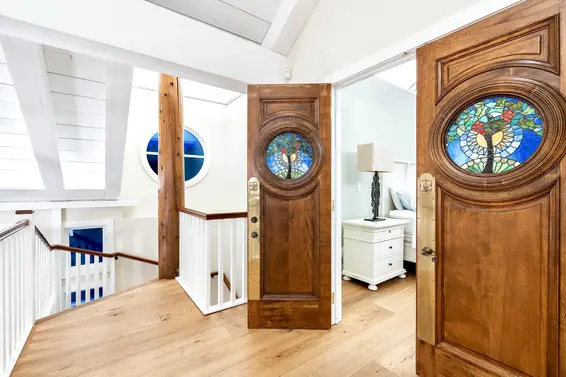 614 Lowry Lane, North Vancouver For Sale - image 15