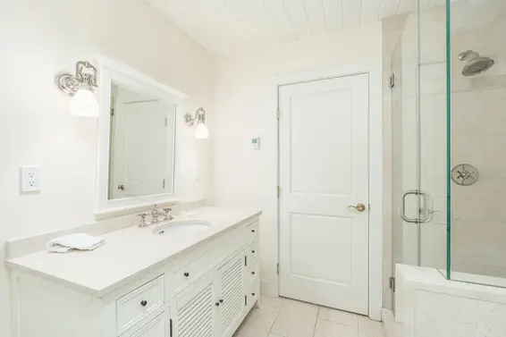 614 Lowry Lane, North Vancouver For Sale - image 28