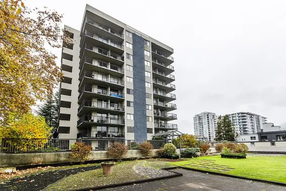402 150 East 15Th Street, North Vancouver