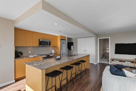 701 135 East 17th Street, North Vancouver For Sale - image 13