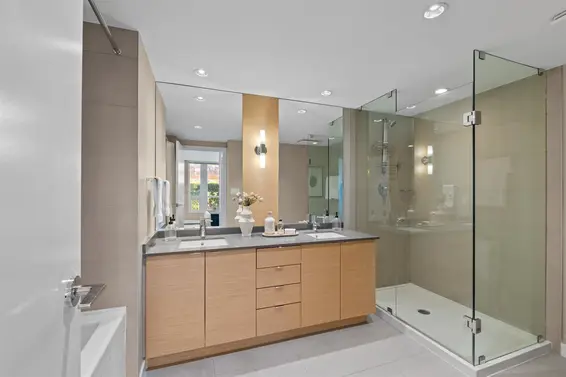701 135 East 17th Street, North Vancouver For Sale - image 20