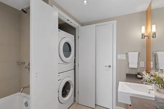701 135 East 17th Street, North Vancouver For Sale - image 25