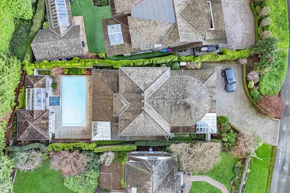 4358 Erwin Drive, West Vancouver For Sale - image 39