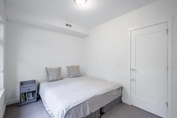 8 1960 Glenaire Drive, North Vancouver For Sale - image 23