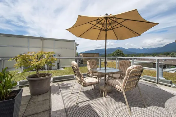 504 210 West 13Th Street, North Vancouver