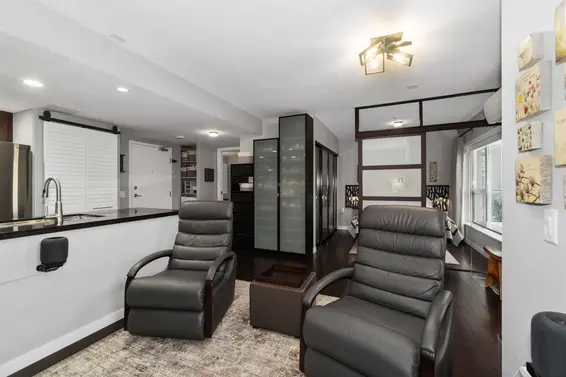 213 1288 Chesterfield Avenue, North Vancouver For Sale - image 10