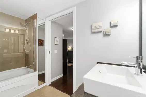 213 1288 Chesterfield Avenue, North Vancouver For Sale - image 24