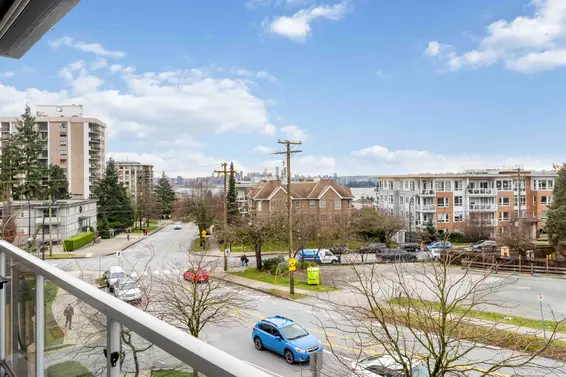 213 1288 Chesterfield Avenue, North Vancouver For Sale - image 28