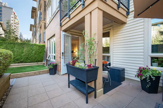 104 1111 East 27th Street, North Vancouver For Sale - image 3