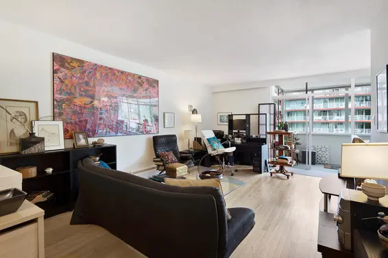 404 1425 Esquimalt Avenue, West Vancouver For Sale - image 6