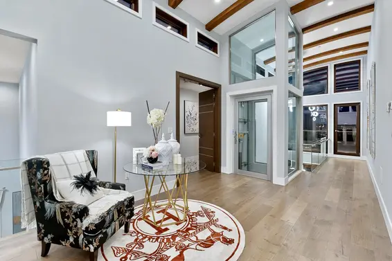 2052 Inglewood Avenue, West Vancouver For Sale - image 19