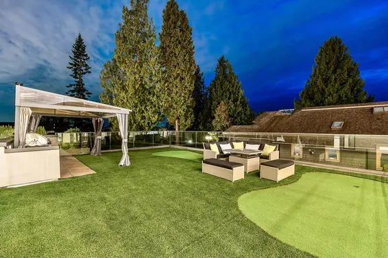 2052 Inglewood Avenue, West Vancouver For Sale - image 34