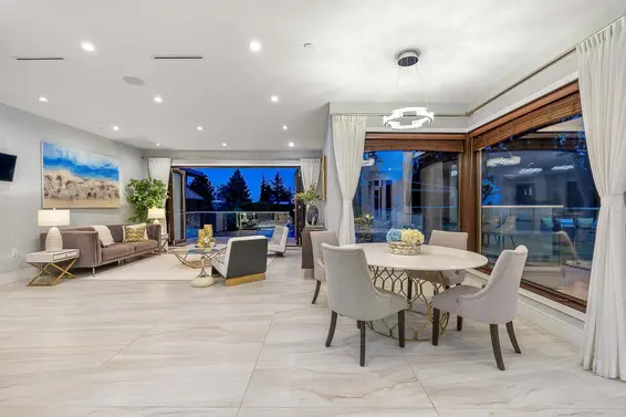 2052 Inglewood Avenue, West Vancouver For Sale - image 8