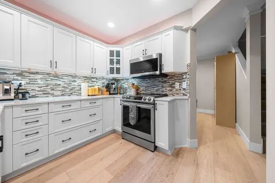 206 288 East 6th Street, North Vancouver For Sale - image 6
