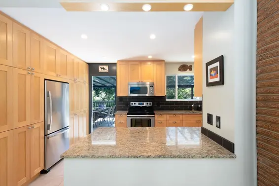 2573 Kilmarnock Crescent, North Vancouver For Sale - image 10