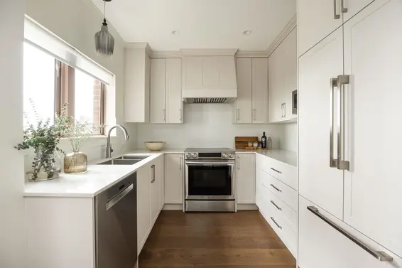 308 2271 Bellevue Avenue, West Vancouver For Sale - image 2