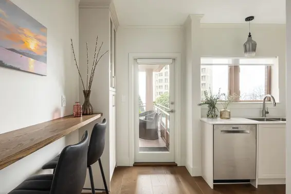 308 2271 Bellevue Avenue, West Vancouver For Sale - image 5