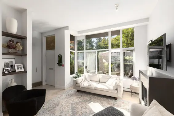 14 166 West 13th Street, North Vancouver For Sale - image 5
