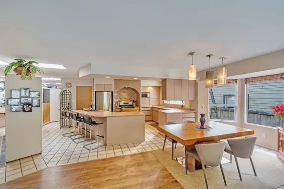 3424 Gaspe Place, North Vancouver For Sale - image 5