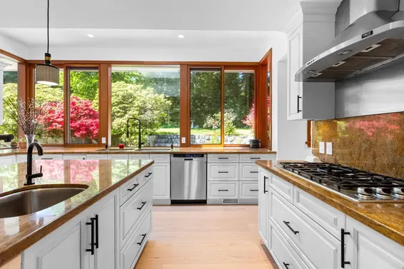 537 Eastcot Road, West Vancouver For Sale - image 13