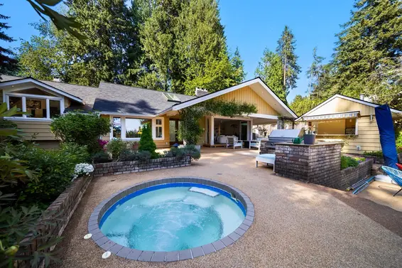 537 Eastcot Road, West Vancouver For Sale - image 24