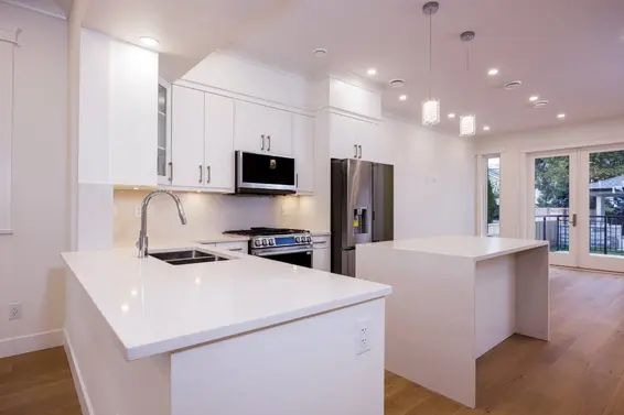 254 East 18th Street, North Vancouver For Sale - image 11