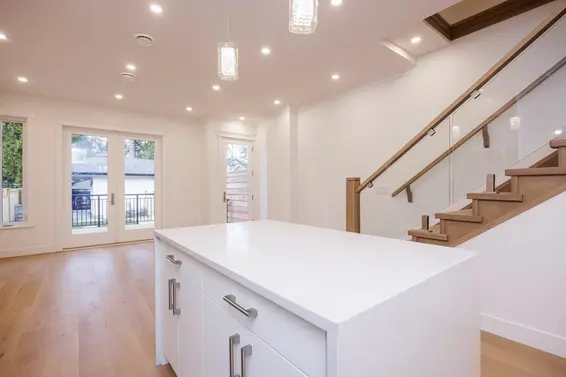 254 East 18th Street, North Vancouver For Sale - image 15