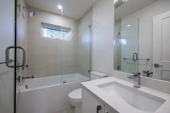 254 East 18th Street, North Vancouver For Sale - image 27