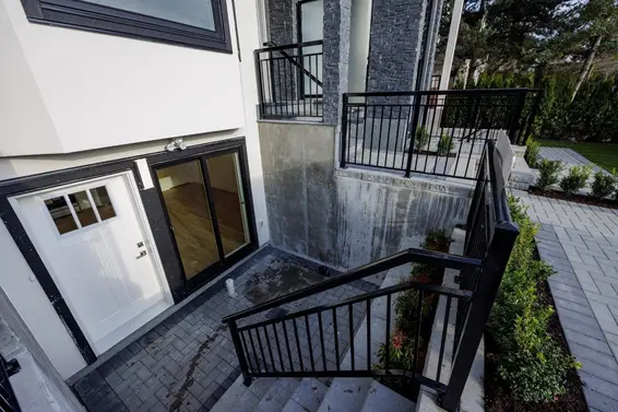 254 East 18th Street, North Vancouver For Sale - image 35