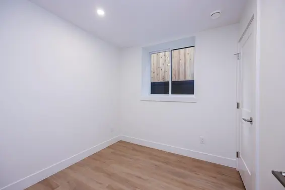 254 East 18th Street, North Vancouver For Sale - image 39