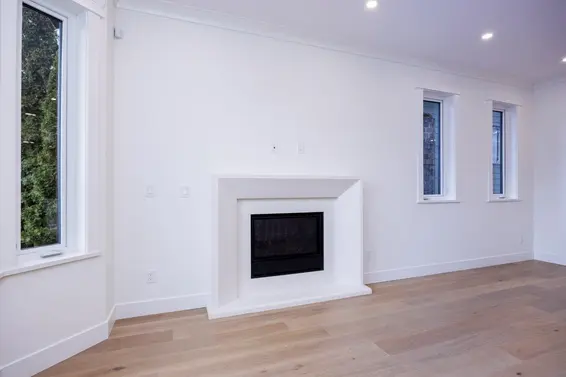 254 East 18th Street, North Vancouver For Sale - image 4