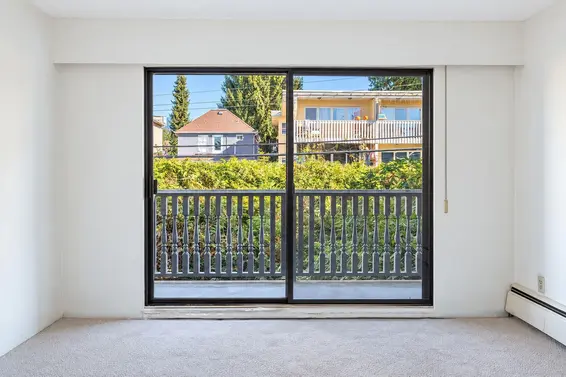 214 310 West 3rd Street, North Vancouver For Sale - image 10
