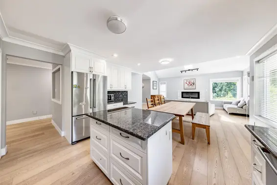 1788 Gordon Avenue, West Vancouver For Sale - image 10