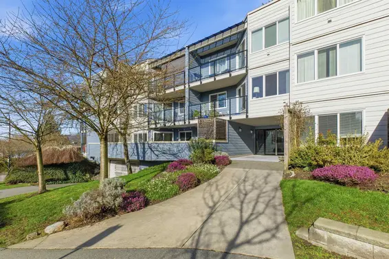 101 156 West 21st Street, North Vancouver