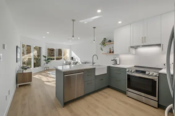 101 156 West 21st Street, North Vancouver For Sale - image 6