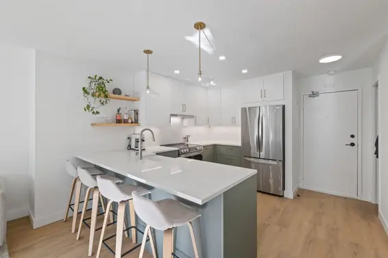 101 156 West 21st Street, North Vancouver For Sale - image 7