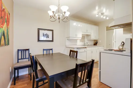302 330 East 1st Street, North Vancouver For Sale - image 5