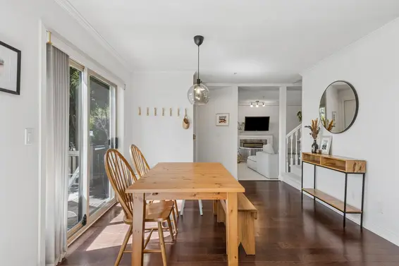 3 222 East 5th Street, North Vancouver For Sale - image 11