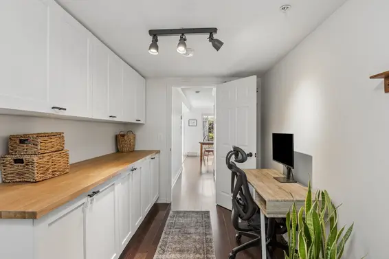 3 222 East 5th Street, North Vancouver For Sale - image 35