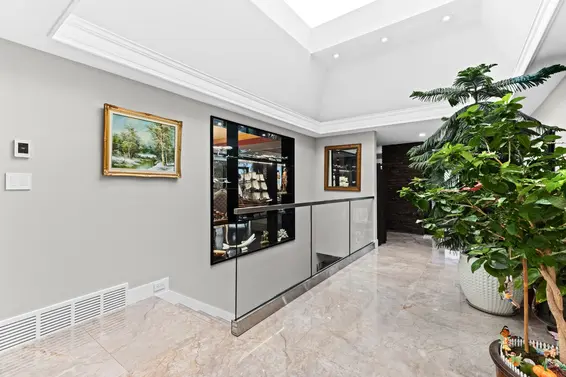 1162 Chartwell Crescent, West Vancouver For Sale - image 3