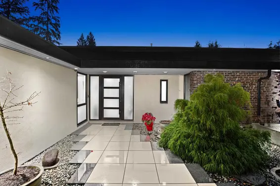 1162 Chartwell Crescent, West Vancouver For Sale - image 4
