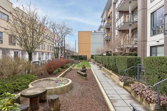 210 625 East 3rd Street, North Vancouver For Sale - image 19