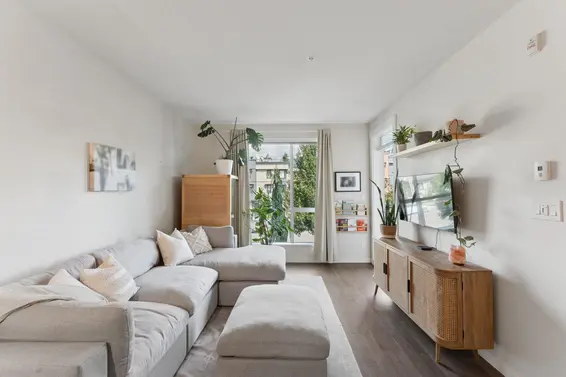 210 625 East 3rd Street, North Vancouver For Sale - image 7