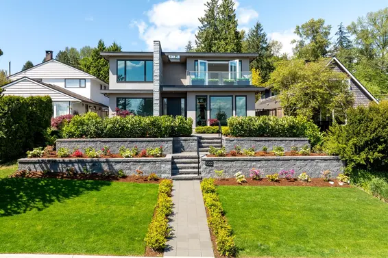 1052 Calverhall Street, North Vancouver For Sale - image 33