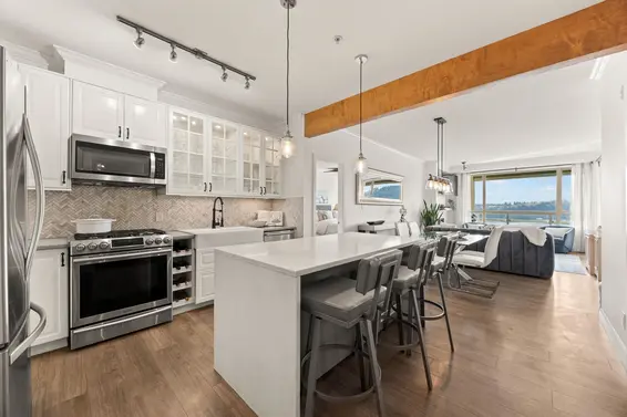 307 530 Raven Woods Drive, North Vancouver