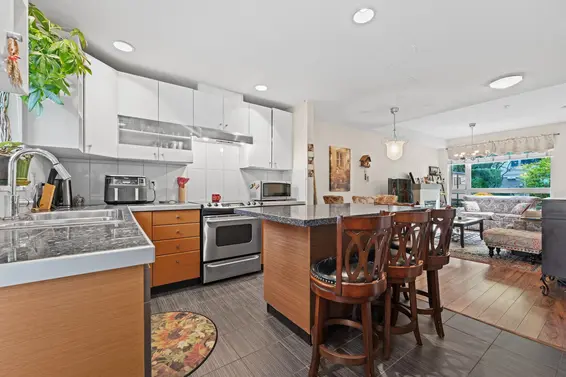 45 728 West 14th Street, North Vancouver For Sale - image 10