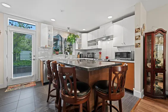 45 728 West 14th Street, North Vancouver For Sale - image 7