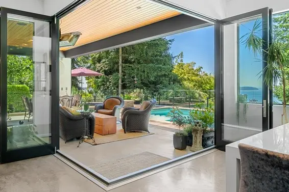 2650 Rosebery Avenue, West Vancouver For Sale - image 7