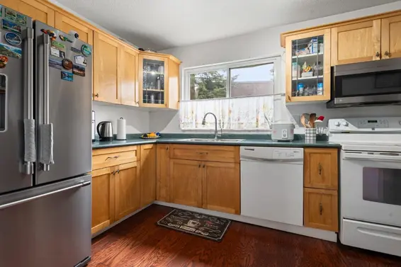 883 Old Lillooet Road, North Vancouver For Sale - image 15